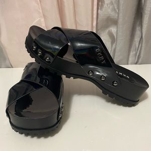 DKNY Wave Platform Sandals